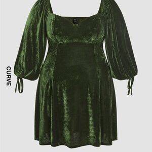 Cider Dark Green Velvet Long Sleeve Dress